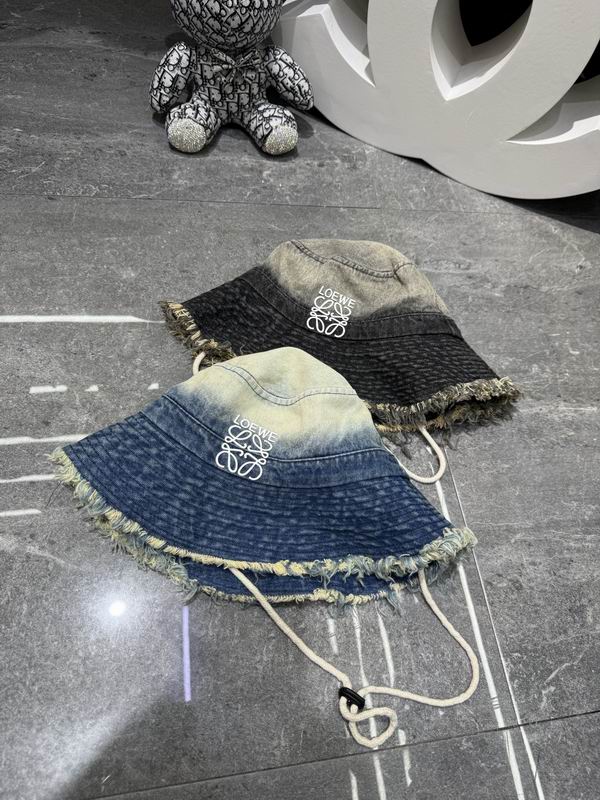 Loewe hat dx68